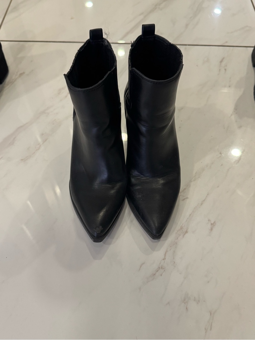 Leather boots - Picture 2 of 2